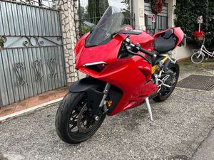 DUCATI PANIGALE V2 ROSSO