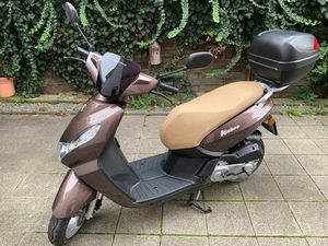 50 ER ROLLER PEUGEOT KISBEE AUTOMATIK MIT TOP CASE