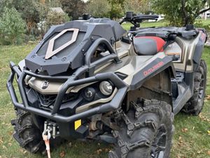 CAN-AM OUTLANDER XMR 1000 R →
