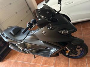 YAMAHA - TMAX 560 2024