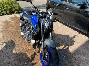 ② YAMAHA MT07