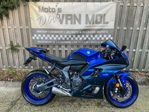 ② YAMAHA R7 BJ 2025 NIEUW STAAT + OPTIES