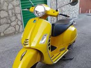 PIAGGIO VESPA GTS SUPER 125 - 2021