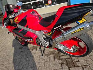 HONDA VTR 1000 SP1 ROOD