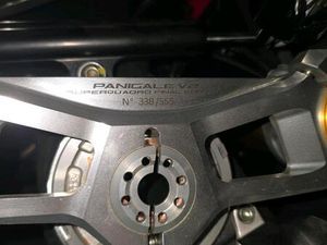 DUCATI PANIGALE V2 FINAL EDITION
