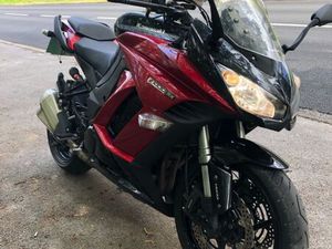 KAWASAKI Z1000SX Z1000 LOW MILES. SX 1000