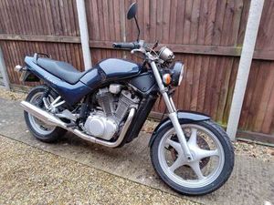 SUZUKI VX800
