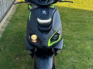PEUGEOT SPEEDFIGHT 4 SPORT TOTAL