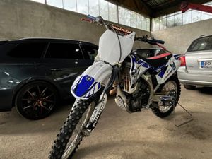 YAMAHA YZF YZF 450 →