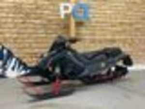 ASSAULT 146 * 7S NÄYTTÖ / SÄHKÖSTARTTI / JUURI HUOLLETTU * RAHOITUS/TOIMITUS/VAIHTO