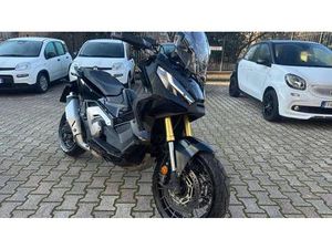 VENDO HONDA X-ADV 750 DCT (2021 - 24) USATA A ROMA (CODICE 9906627) - MOTO.IT
