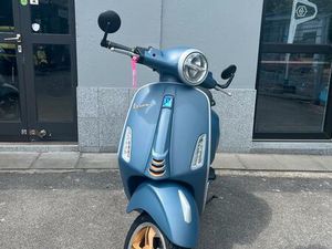 VESPA PRIMAVERA 50 OFFICINA 8 SONDERMODELL