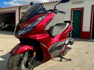 HONDA PCX 125 COMO NOVA SETÚBAL (SÃO JULIÃO, NOSSA SENHORA DA ANUNCIADA E SANTA MARIA DA GRAÇA)