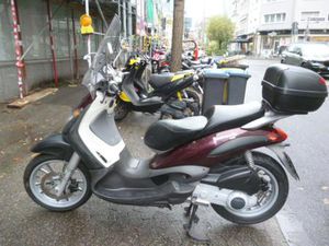 PIAGGIO BEVERLY 200