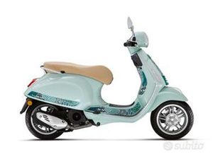 VESPA 125 PRIMAVERA BATIK