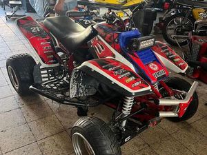 VENDO MOTO 4 WARRIOR 350 SEROA