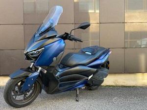 X-MAX 300 2018 IRON MAX