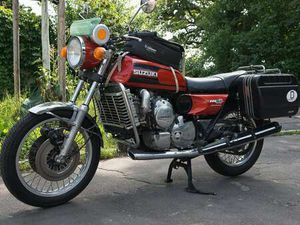SUZUKI RE 5