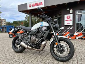 YAMAHA XSR 700