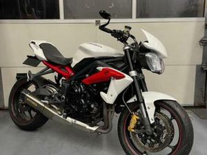 TRIUMPH STREET TRIPLE 675 R ABS (EVT 35KW ZIE OMSCHIJVING ) — MOTOREN | TRIUMPH — MARKTPLAATS