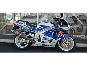 SUZUKI GSX-R 750 SRAD