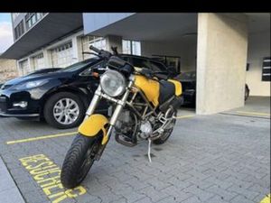 DUCATI MONSTER 900 1998