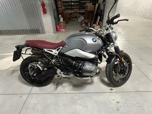 BMW NINE T SCRAMBLER 2900 KM
