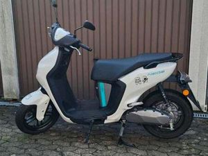 YAMAHA NEOS DUAL BATTERIE