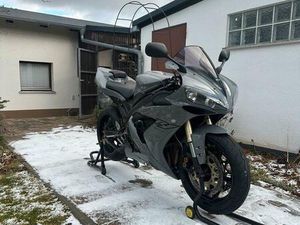 YAMAHA R1 RN12 – NARDOGRAU