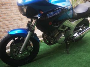 YAMAHA TDM 850
