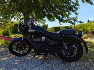 ROYAL ENFIELD METEOR 350 STELLAR BLACK