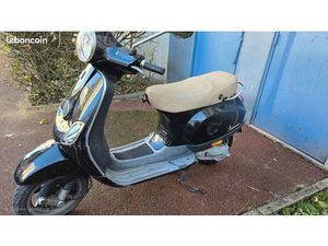 SCOOTER VESPA LX50 2009