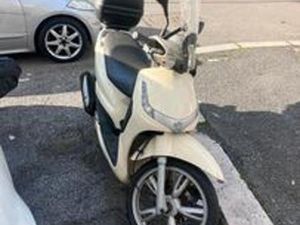 PEUGEOT TWEET 150 - 2012