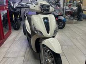 PIAGGIO MEDLEY 125 MEDLY ABS DA VETRINA 1 ANNO GAR