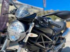 DUCATI MONSTER 696 - 2008 POCO PIÙ DI 25000K