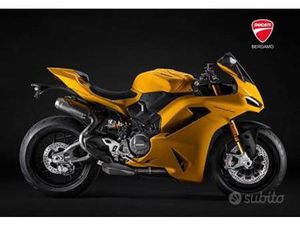 DUCATI PANIGALE V2 V 2 S YELLOW