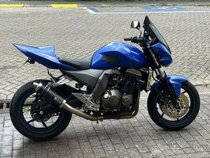 ② KAWASAKI Z750 (A2 SUR PAPIER) PLEINE PUISSANCE