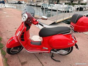 VESPA GTS SUPER 125 CM2