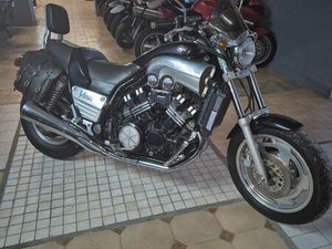 YAMAHA 1200 VMAX