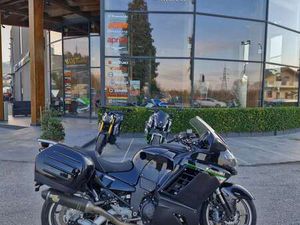 KAWASAKI GTR 1400 DL36698