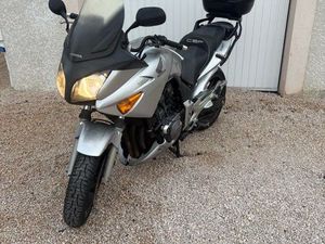HONDA CBF 600 ABS FULL - RÉVISÉE - PRÊTE À ROULER