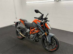2023 KTM 390 DUKE