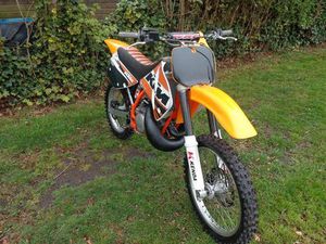 ② KTM MX 250