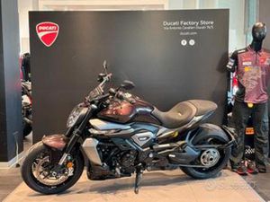 DUCATI XDIAVEL V4