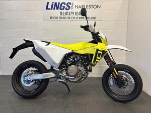 HUSQVARNA 701 SUPERMOTO