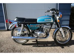 1974 SUZUKI GT250