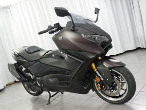YAMAHA T-MAX 560 2025 TECH MAX NAVIGATION TEMPOMAT TMAX