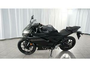 YAMAHA YZF-R3 2025 SMARTPHONE KONNEKTIVITÄT - MY-RIDE A