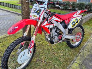 ② HONDA CRF 250 BWJ 2009 (TOTALE MOTORREVISIE)