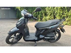 SCOOTER PEUGEOT TWEET 2024